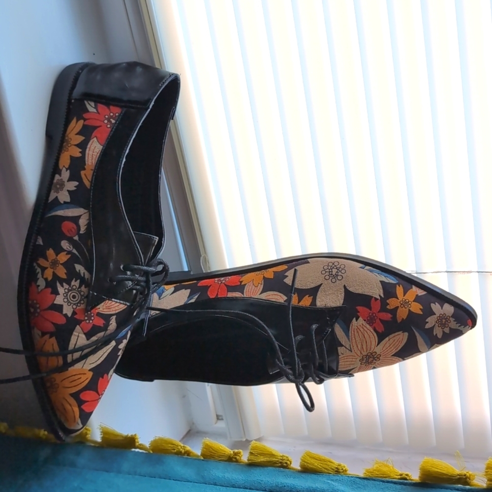 Pointed Loafer